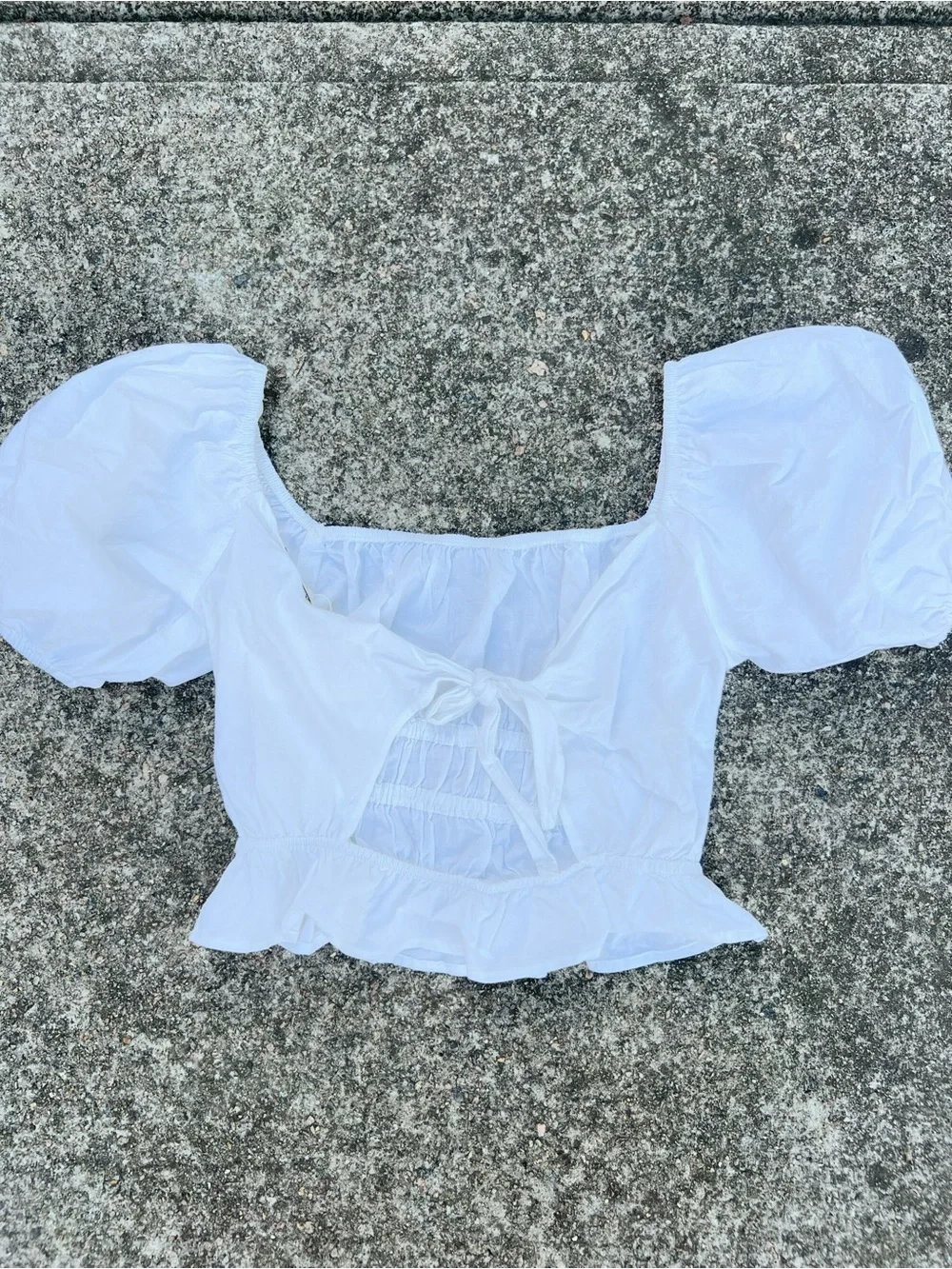 NWT Sim & Sam White Smocked Milkmaid Puff Sleeve Crop Top Bow Back Small